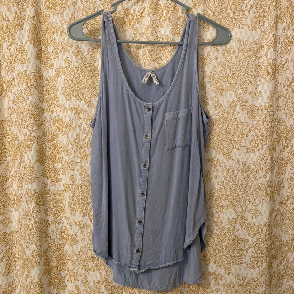 Light blue button up tank, from Kohl’s